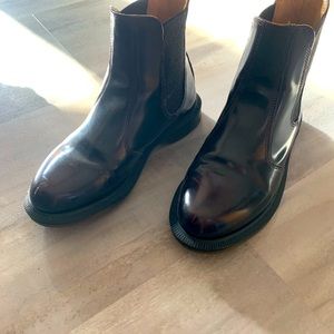 Dr Marten Ankle boot. Gently worn, gorgeous dark cherry color.